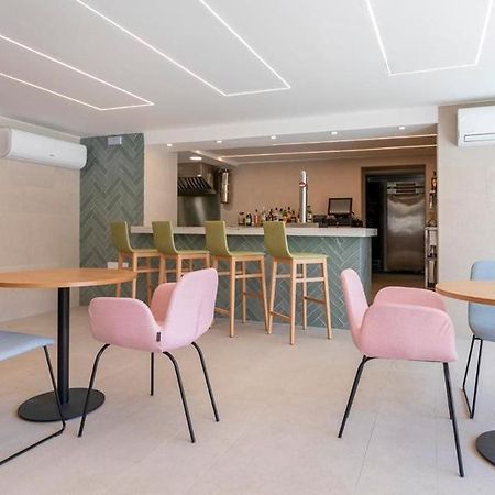 Halley Hotel & Apartments Affiliated By Melia Benidorm Exteriör bild