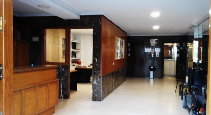 Halley Hotel & Apartments Affiliated By Melia Benidorm Exteriör bild