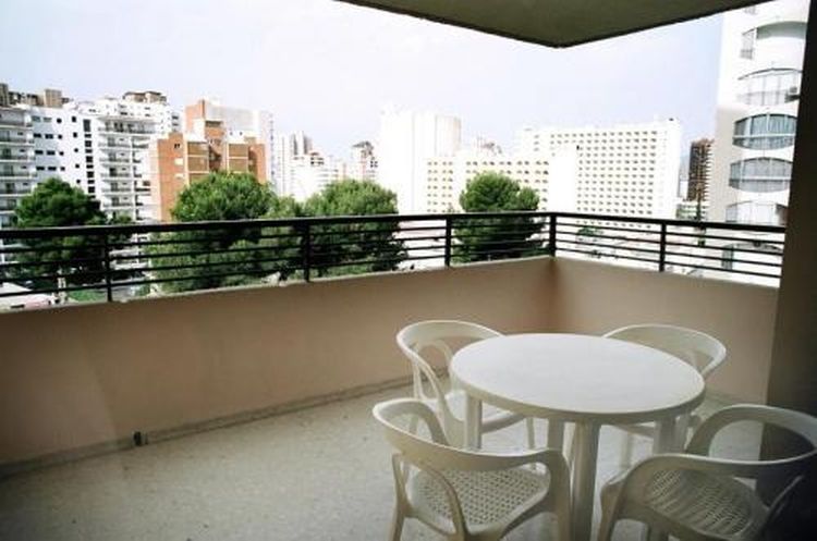 Halley Hotel & Apartments Affiliated By Melia Benidorm Exteriör bild